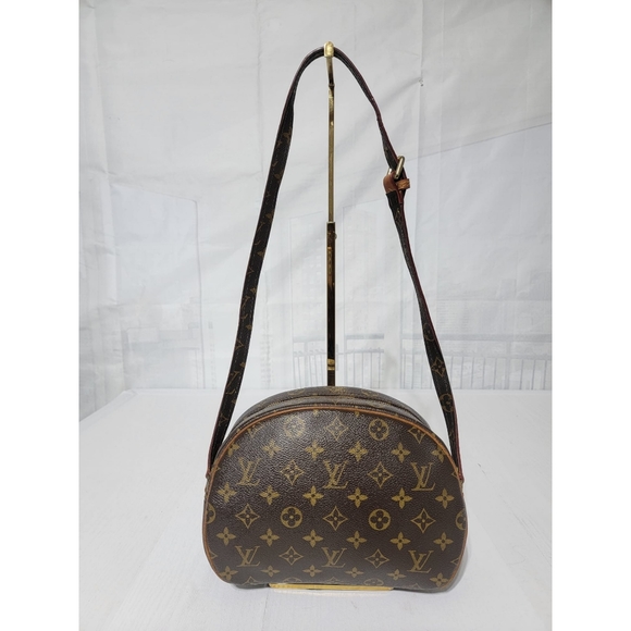 Louis Vuitton Monogram Blois Crossbody Bag Brown - Picture 3 of 15